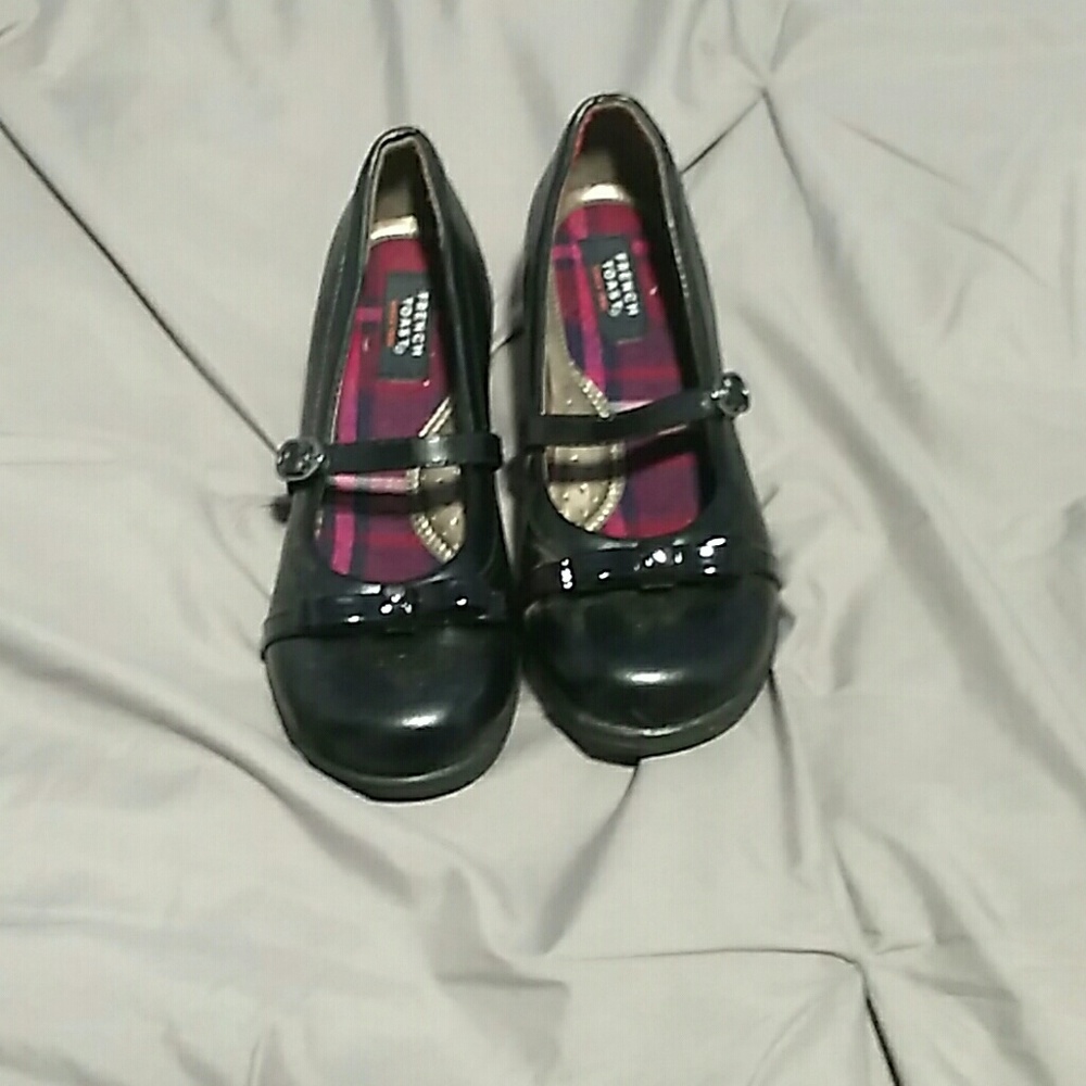 Dress shoes